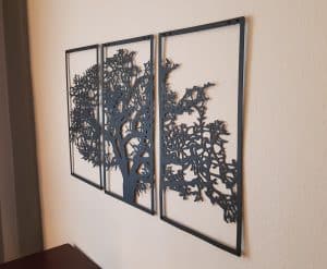 Baumbild an einer Wand